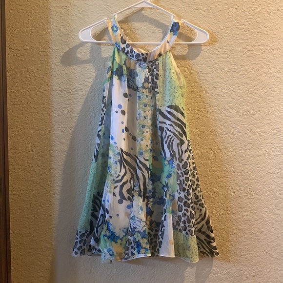 A cute dress in the brand hype - Picture 1 of 2